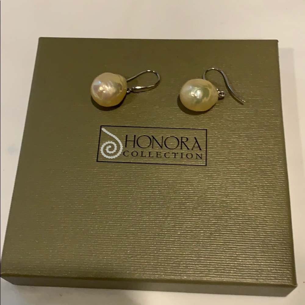 Honora Earrings